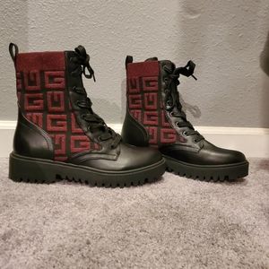 Women's 9.5 M Guess Olinia Faux Leather Knit Combat Boots